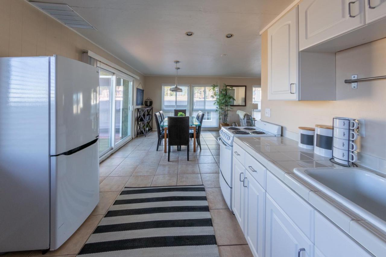 Beachwalk Villas คาร์ลสบัด ภายนอก รูปภาพ